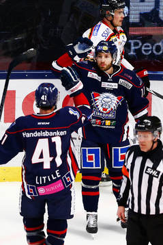 Linköpings Jacob Micflikier jublar