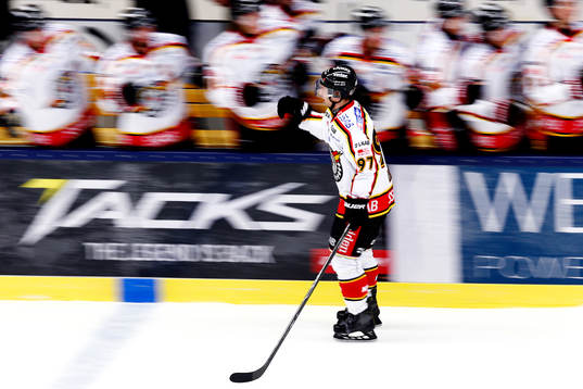 Luleås Per Ledin jublar