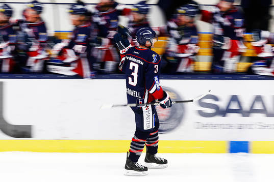 Linköpings Kent McDonell jublar