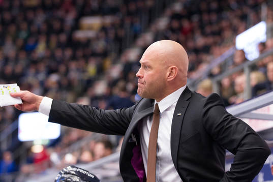 s tränare Andreas Johansson