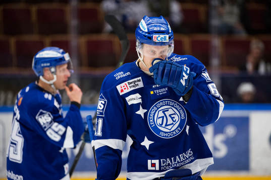 Leksands Toni Kähkönen  och Johan Ryno  deppar