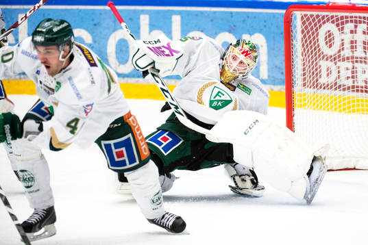 Färjestads målvakt Fredrik Pettersson-Wentzel