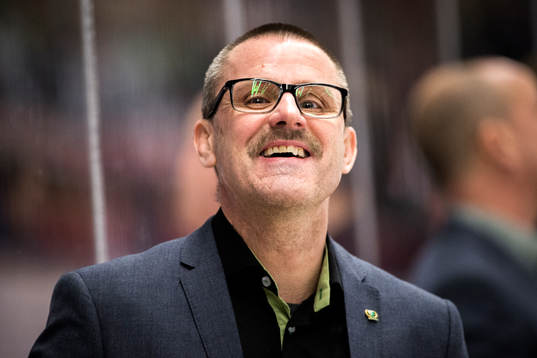Färjestads huvudtränare Tommy Samuelsson är glad