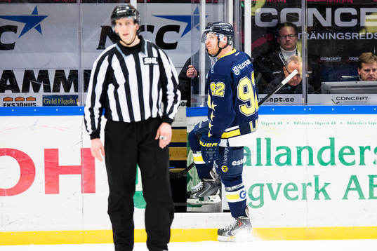 s Teemu Laine utvisad