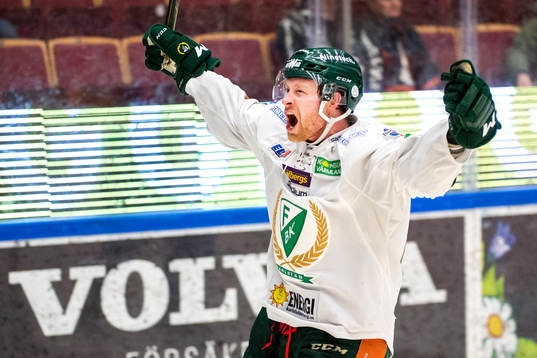 Färjestads Martin Röymark jublar