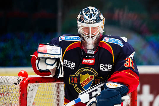 Djurgårdens målvakt Mikael Tellqvist