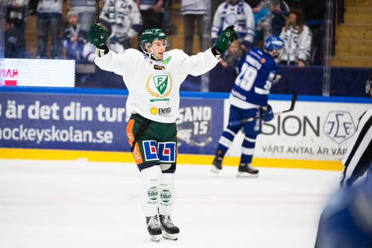 Färjestads Tero Koskiranta jublar