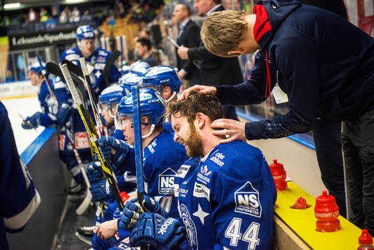 Leksands Mattias Guter har ont i nacken
