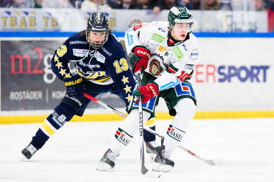 s Filip Ahl mot Frölundas Mattias Janmark
