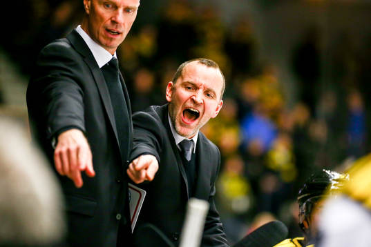 Brynäs tränare Thomas Berglund och Petter Nilsson var