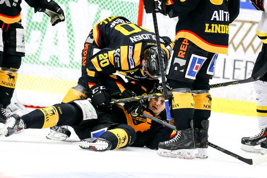 Skellefteås Kirill Kabanov  gör mål