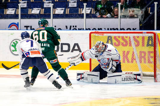 Linköpings målvakt Marcus Högberg och Magnus Johansson