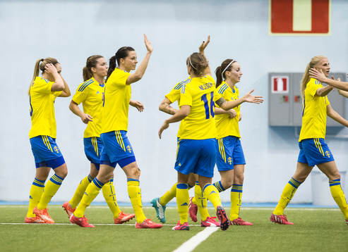 Sveriges Lotta Schelin jublar