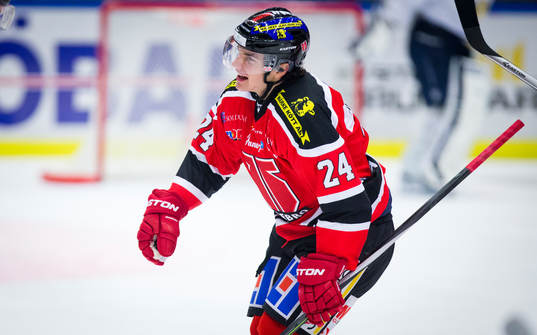 Örebros Petr Zámorský 5-1 och jublar