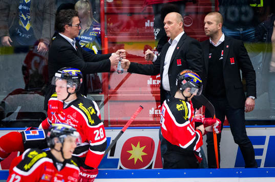 Örebro tränare Kent Johansson och Johan Tornberg, och