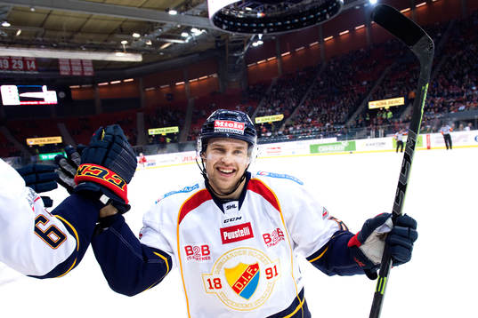 Djurgårdens Tobias Hage firar