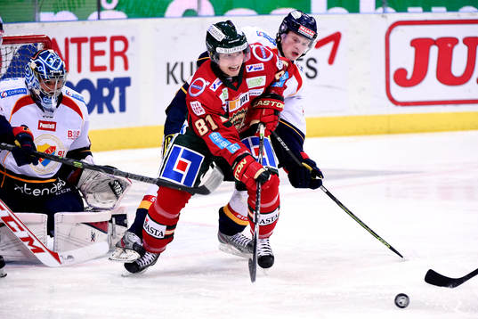 Frölundas Ryan Lasch och Djurgårdens Linus Arnesson