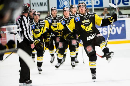 Västerås Eddie Davidsson jublar