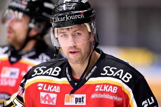Luleås Per Ledin på uppvärmningen