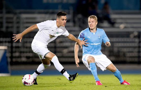 Malmös Oscar Lewicki och Rowdies Justin Chavez