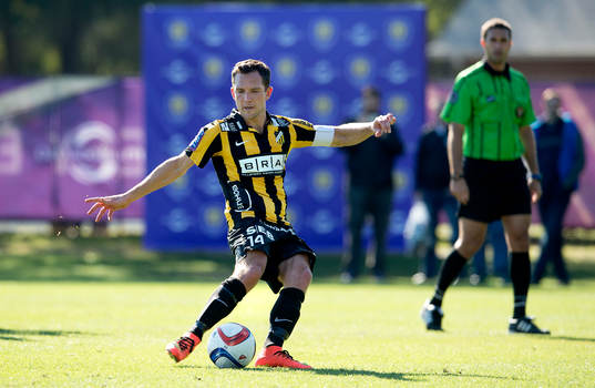 Häckens Martin Ericsson gör 2-0 på straff