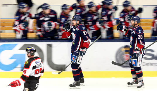 Linköpings Mattias Sjögren jublar