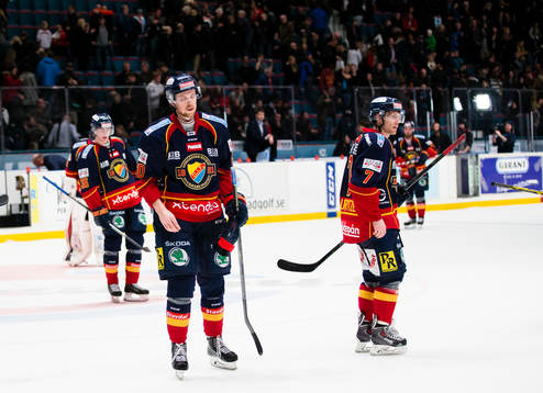 Djurgårdens spelare ser deppiga ut