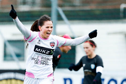Rosengårds Sara Björk Gunnarsdottir jublar