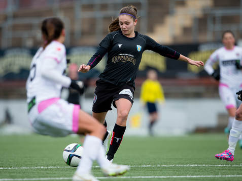 Göteborgs Lieke Martens laddar för skott