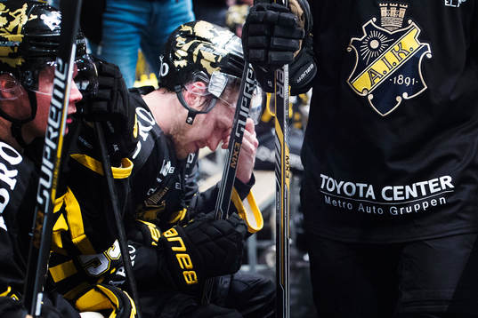 Bläddra bland fler bilder av Ishockey, Hockeyallsvenskan, AIK - Karlskrona