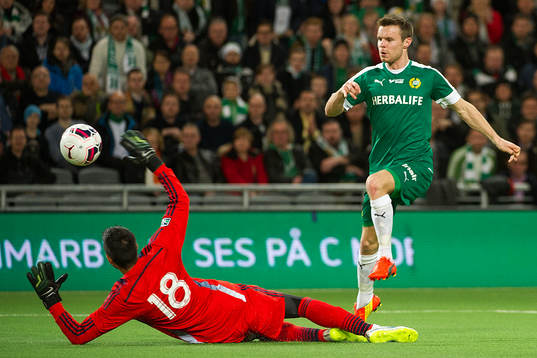 LA Galaxys målvakt Jaime Penedo och Hammarbys Måns
