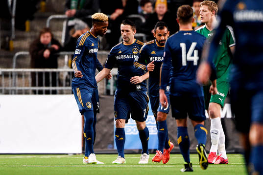 LA Galaxys Robbie Keane jublar