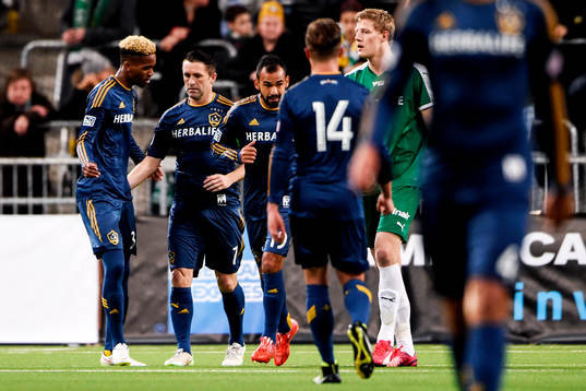 LA Galaxys Robbie Keane jublar