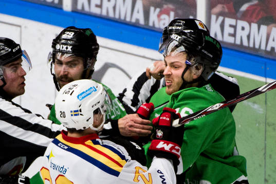 Malmö Redhawks Henrik Hetta i bråk med Rögles