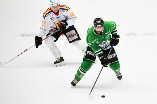 Rögles Taylor Matson och Malmö Redhawks Jens Jakobs