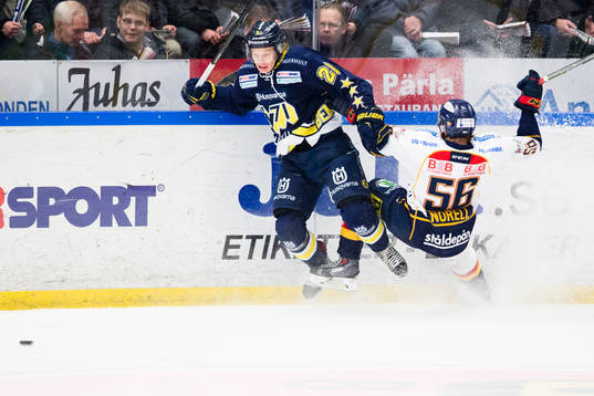 s Anton Bengtsson mot Djurgårdens Robin Norell