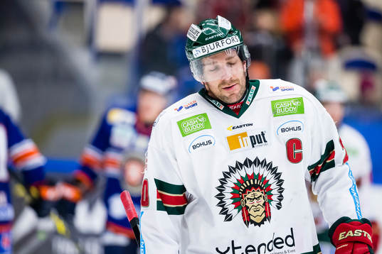 Frölundas Joel Lundqvist blundar