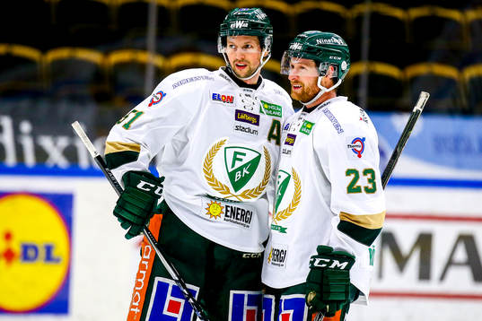 Färjestads Rickard Wallin jublar
