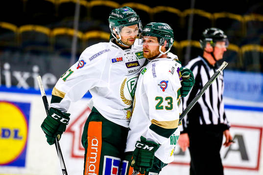 Färjestads Rickard Wallin jublar