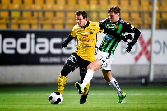 Elfsborgs Henning Hauger och Gais Bragi Bergsson