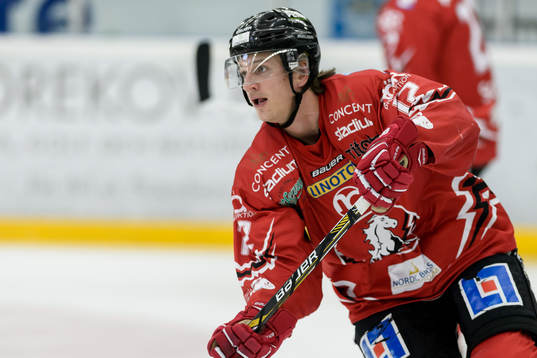 Vita Hästens Henrik Thegel