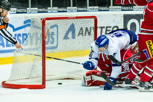 Leksands Johan Ryno petar in