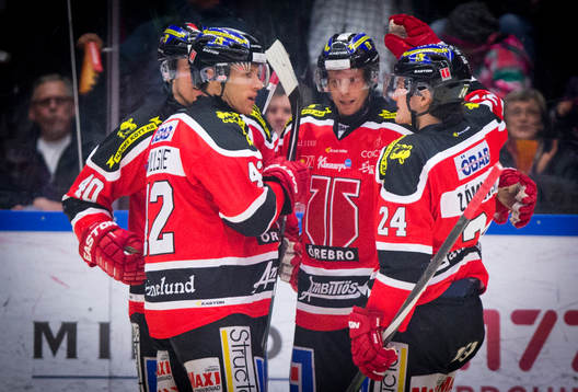 Örebros Brian Willsie gör 2-1 och jublar
