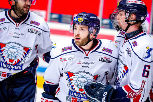Linköpings Jacob Micflikier jublar