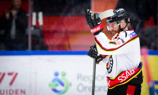 e match mot Örebro