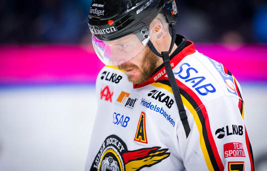 e match mot Örebro