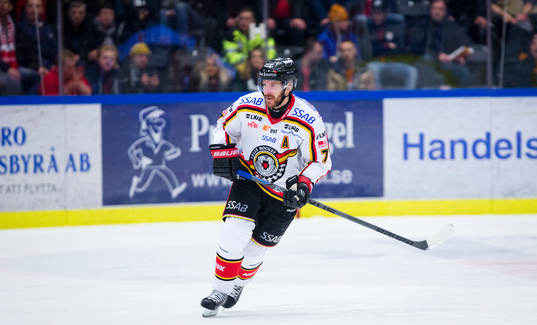 e match mot Örebro