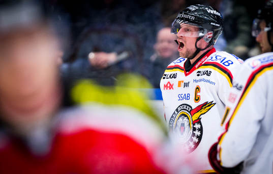Luleås Chris Abbott  är arg