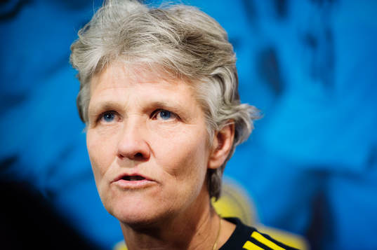 Sveriges förbundskapten Pia Sundhage presenterar truppen