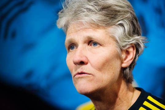 Sveriges förbundskapten Pia Sundhage presenterar truppen